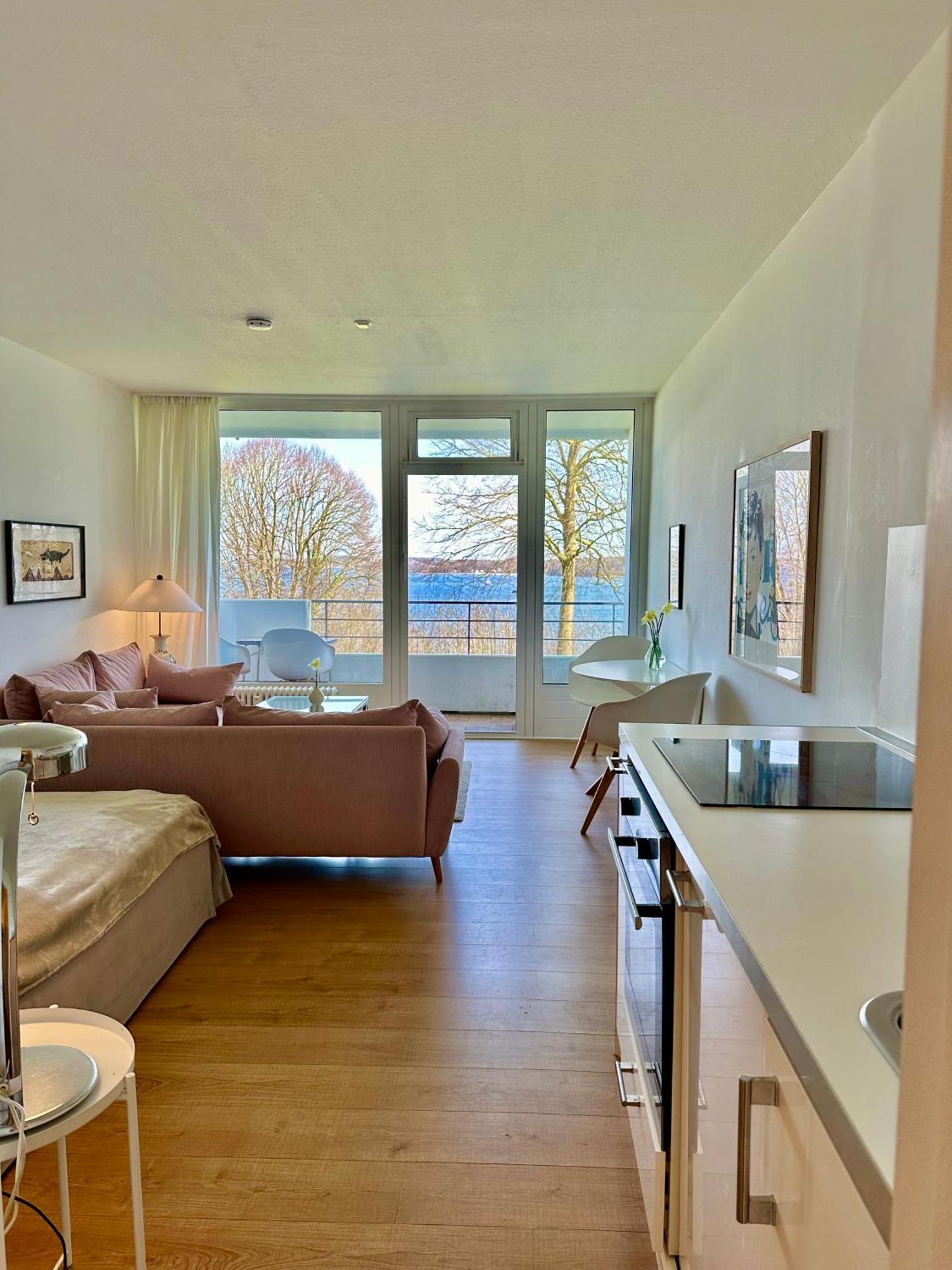 Appartement Mit Traumhaftem Kieler Foerde Blick Bagian luar foto